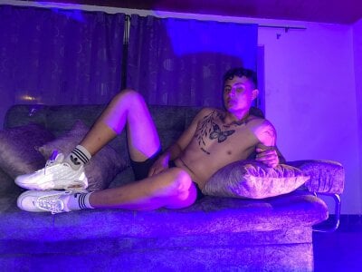 Johnn_smit - Stripchat Cam2cam Dirtytalk Eroticdance Boy 