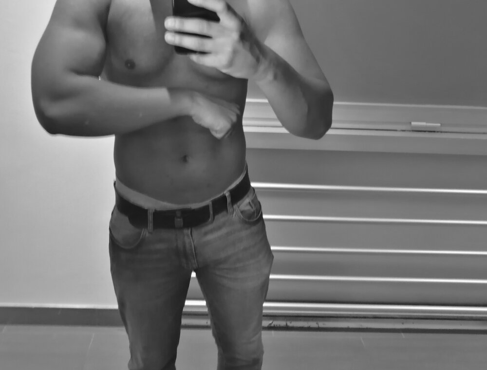 natehardc's Offline XXX Chat