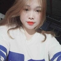 Emxinh123cute's webcam live show