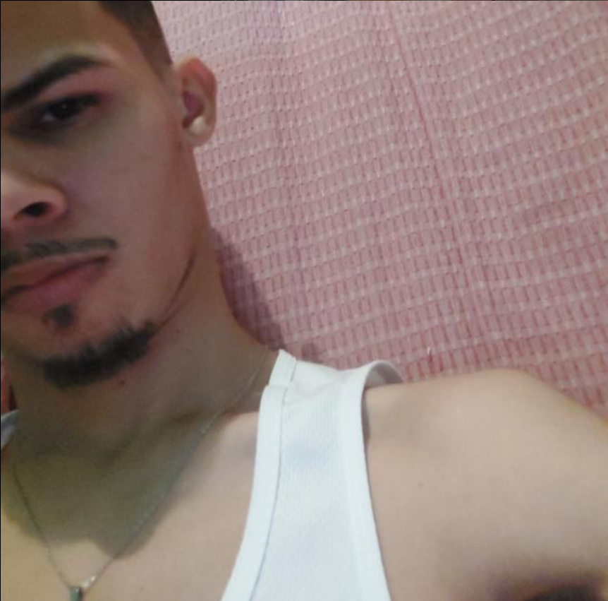 Delvin_Hot_'s Offline XXX Chat