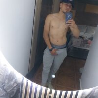 66Vicenterochacarlos66's Offline Chat Room