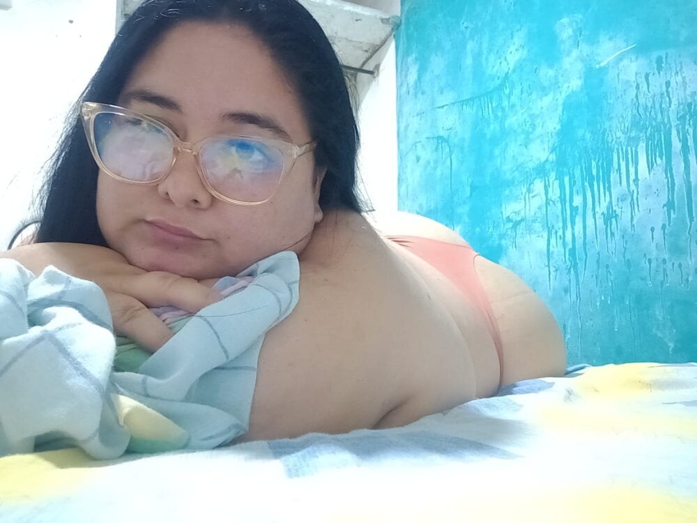 maturelivesexcams.com julietagrey__ livesex profile in telugu cams