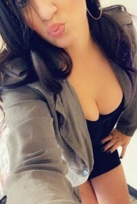 bedelicious69's Offline Chat Room