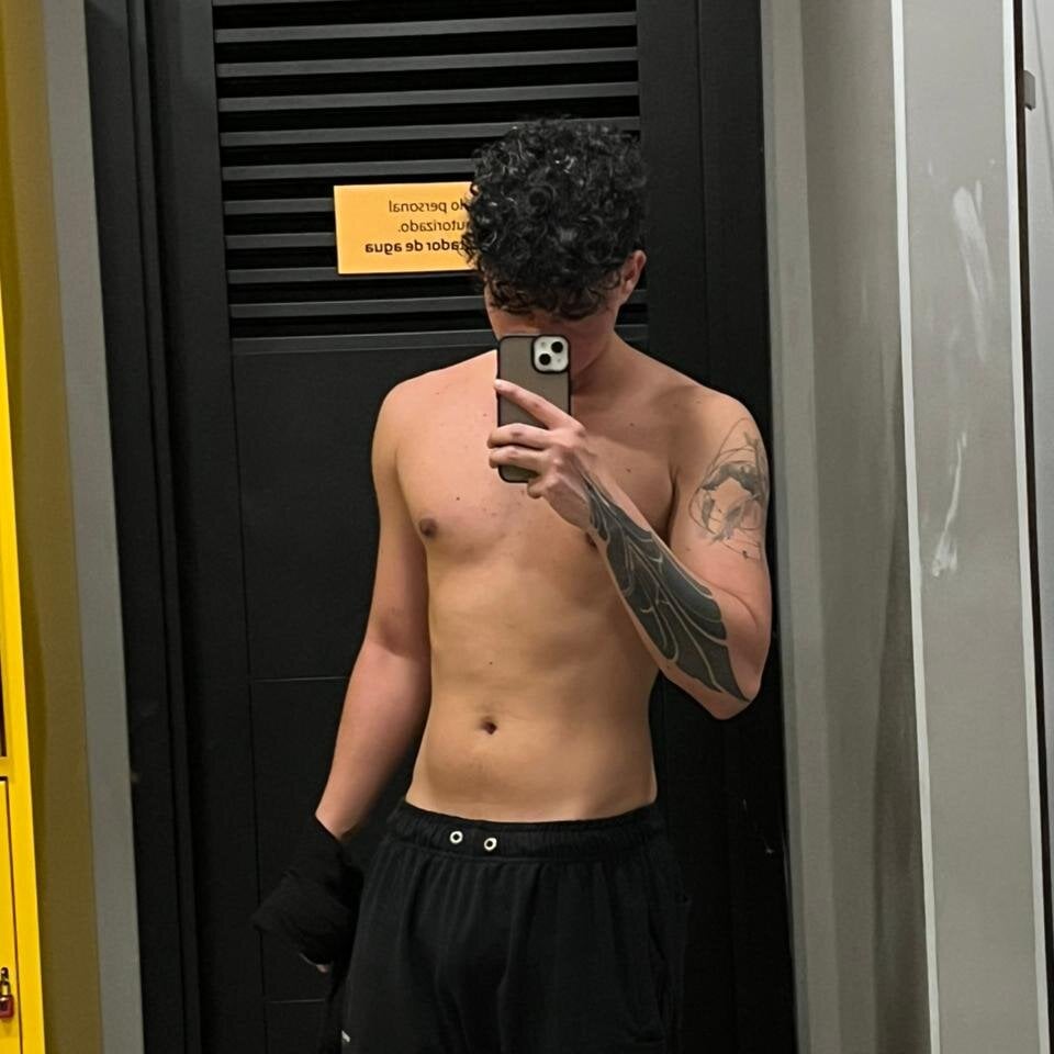 Офлайн-чат XXX iam_logan