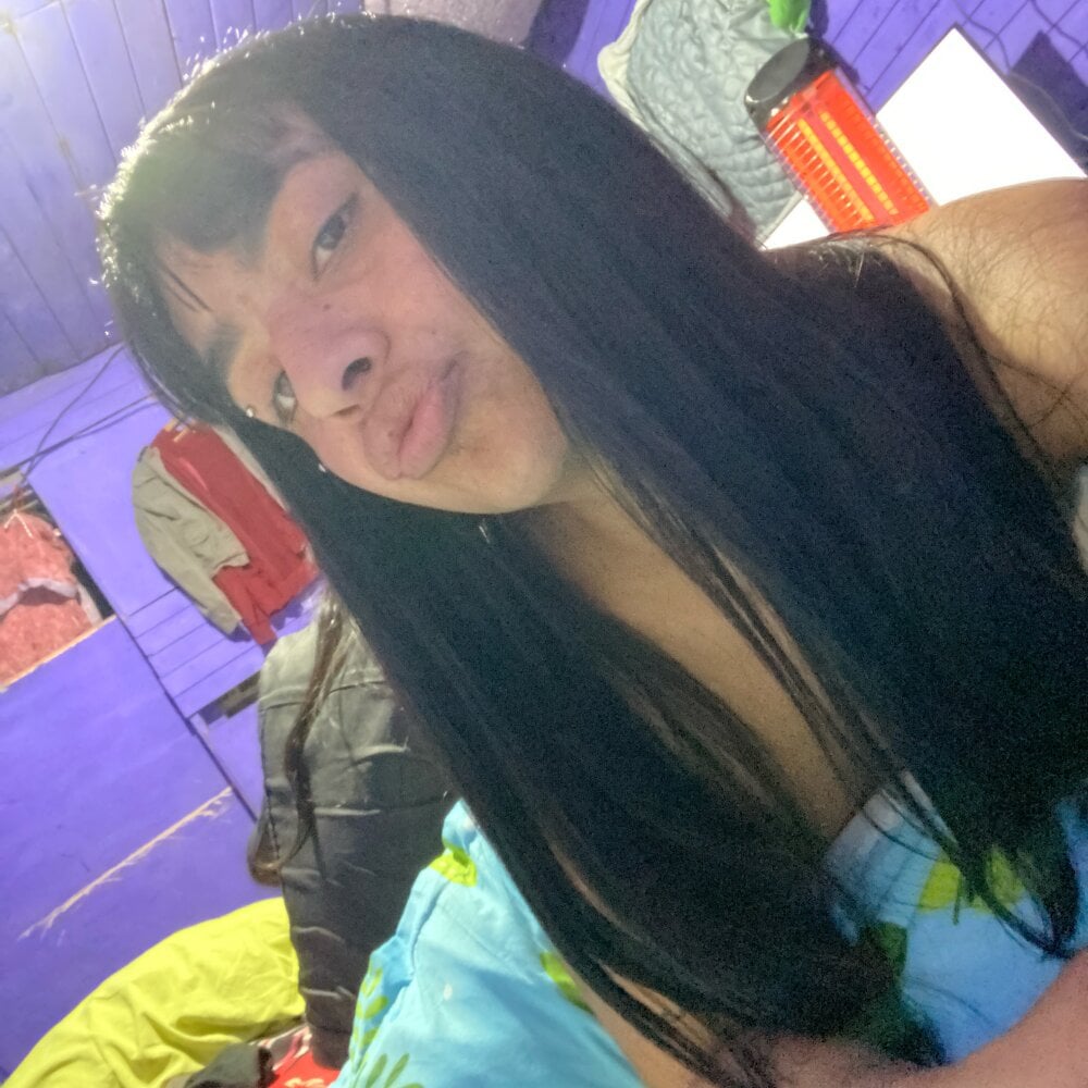 shaiel24 webcam profile - Puerto Rican