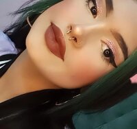 hynata_sex's Offline Chat Room