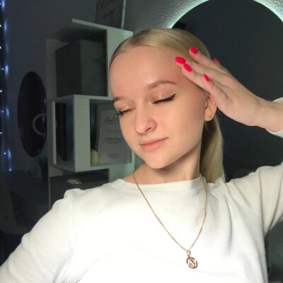 AlicesDark 🎞 live nude stream
