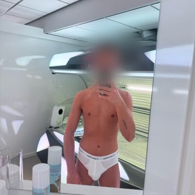 Mister-XLL Male Men Online Cam Sex