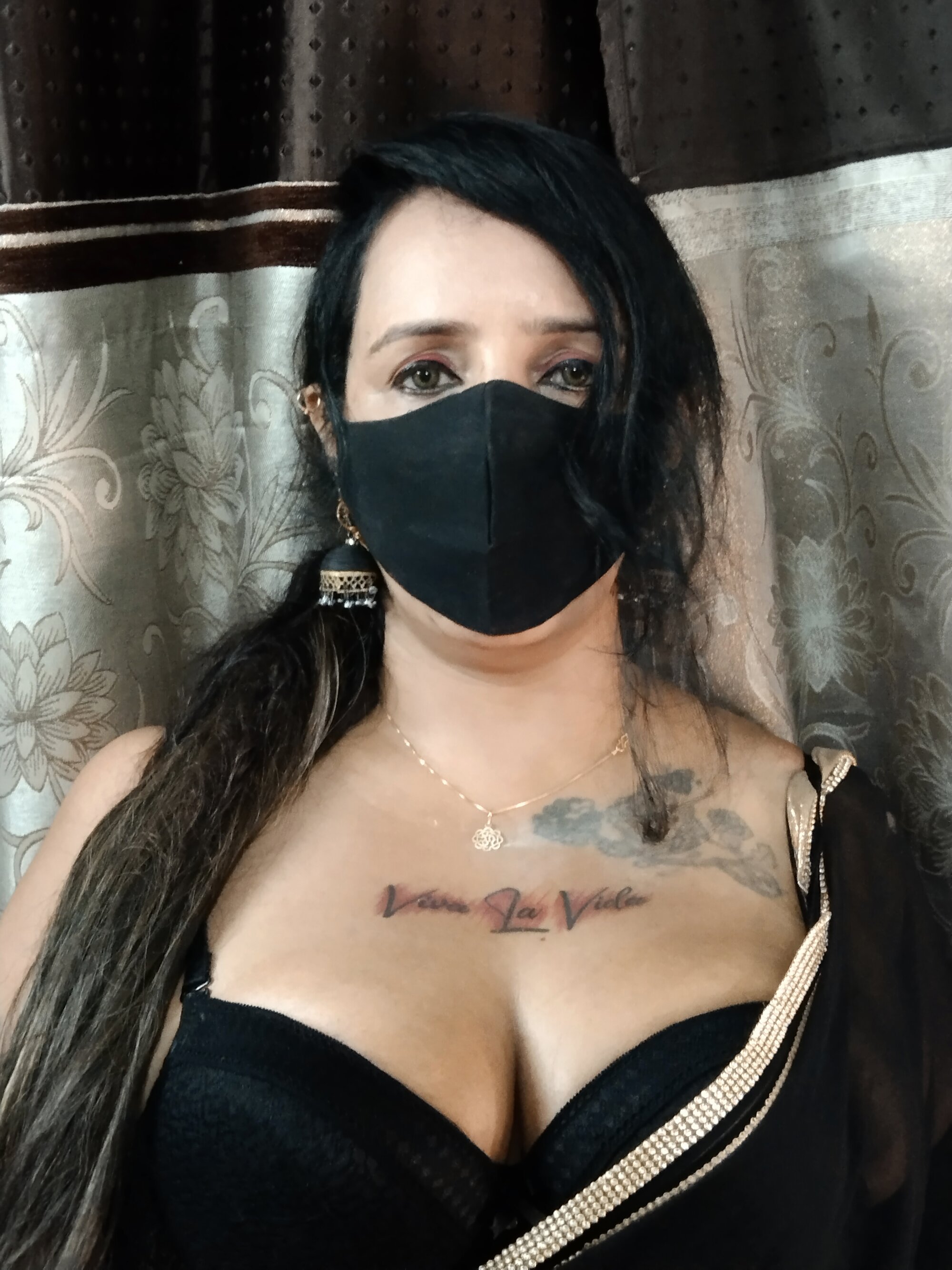 cute-tanvi live webcam