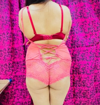 Jully-jullyLive Webcam