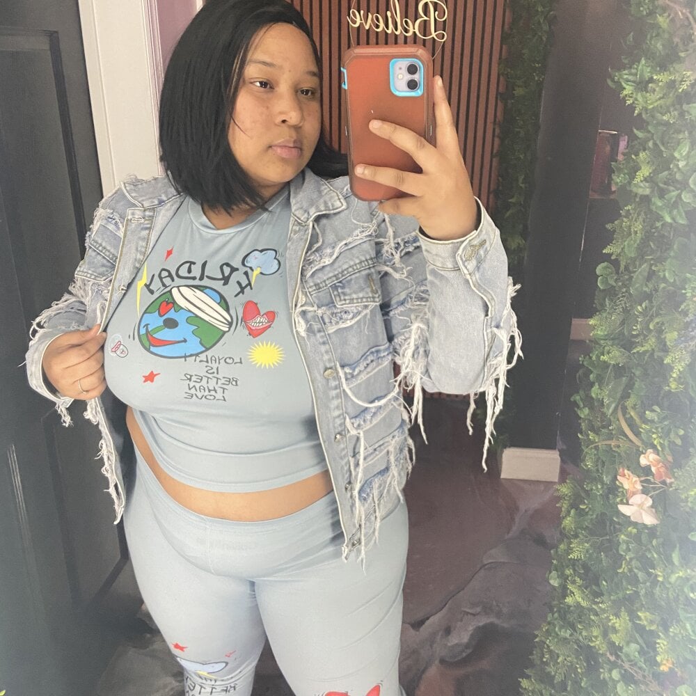 watchgirlcam.com pinkpleasure livesex profile in colombia-u-head-3 cams