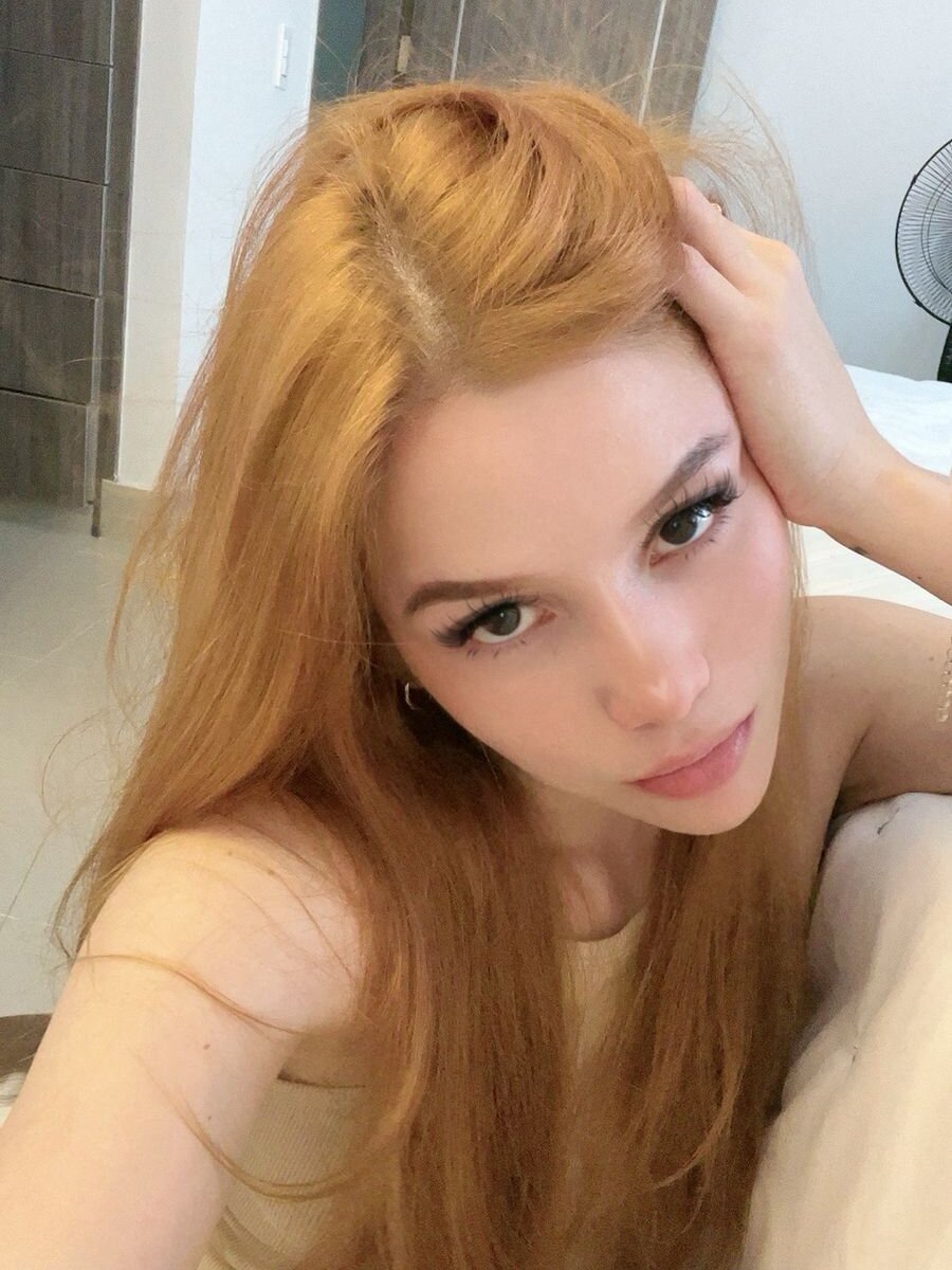 pornos.live alexandra-02 livesex profile in the-firm-of-sex cams