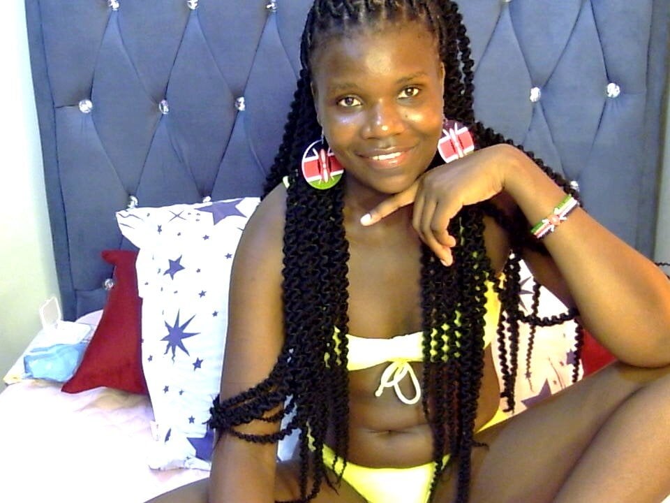 Live sex webcam photo for Horny-Mellem #290911667