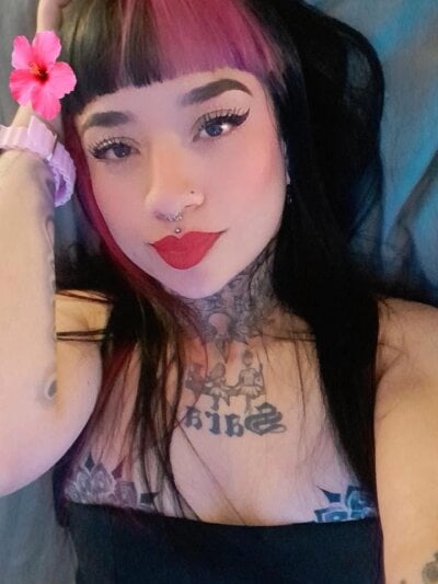 bamby_21 from stripchat
