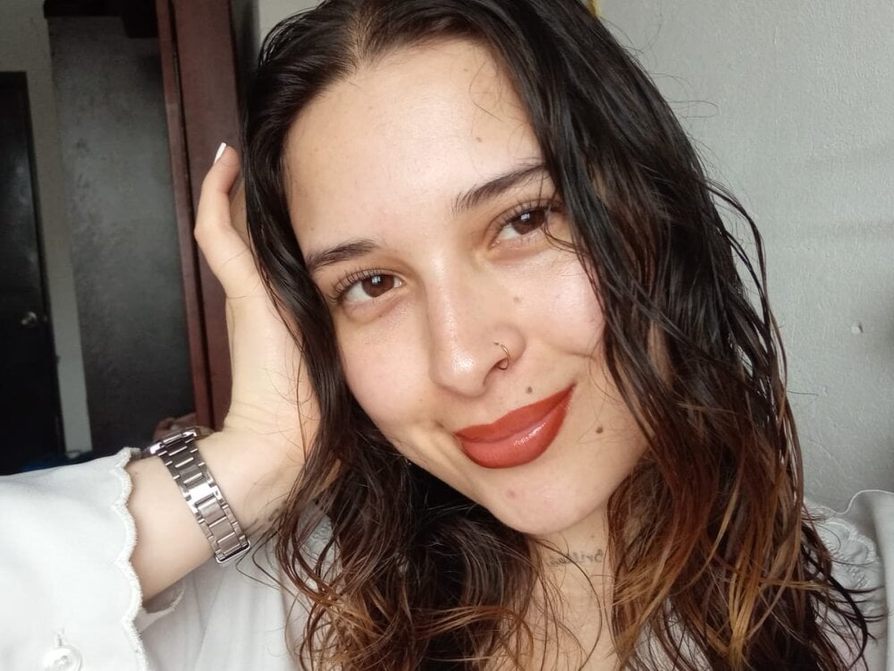 amateursex-livecam.com maria_sweet0 livesex profile in granny cams