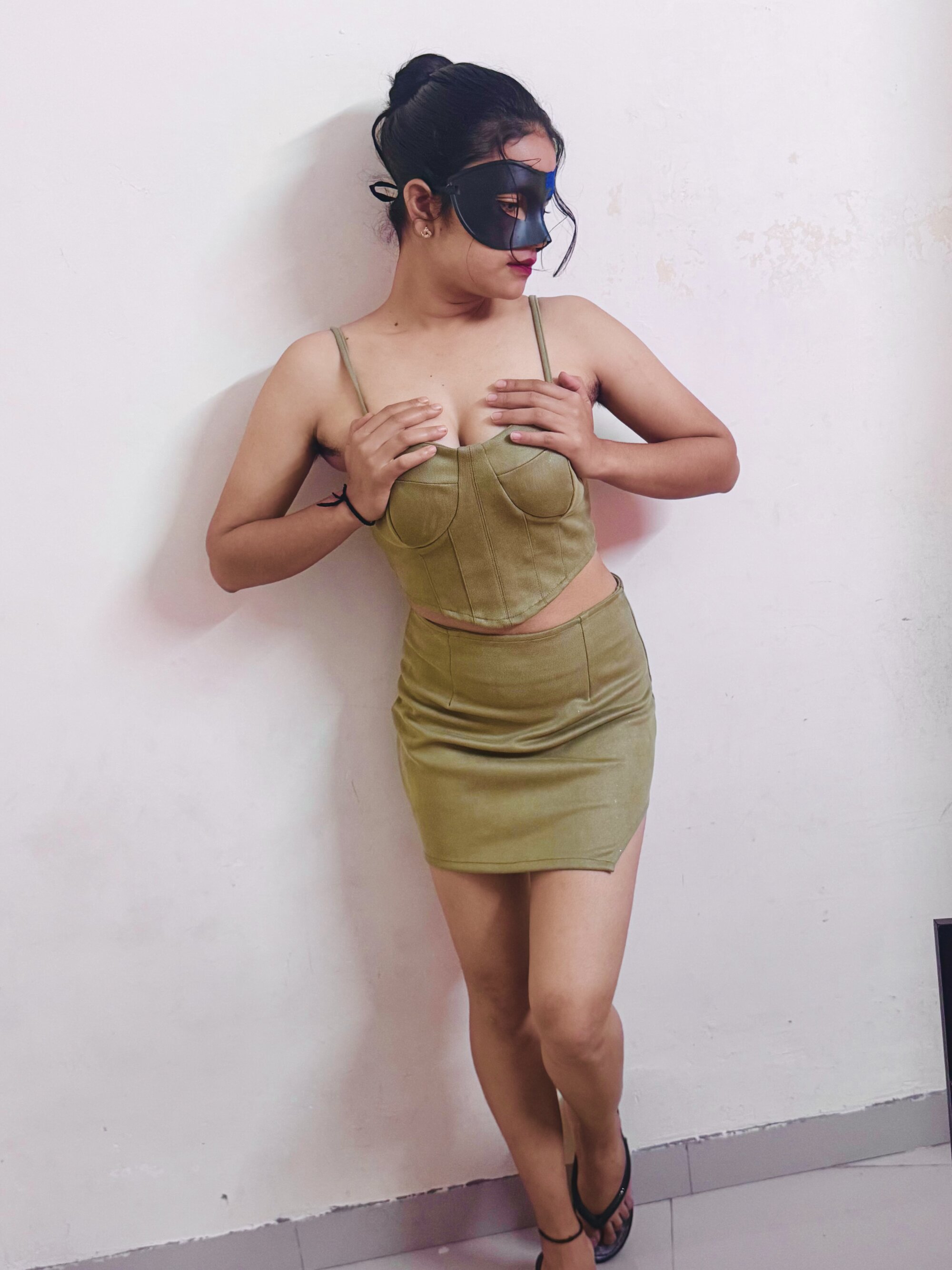 Priyateenlive18