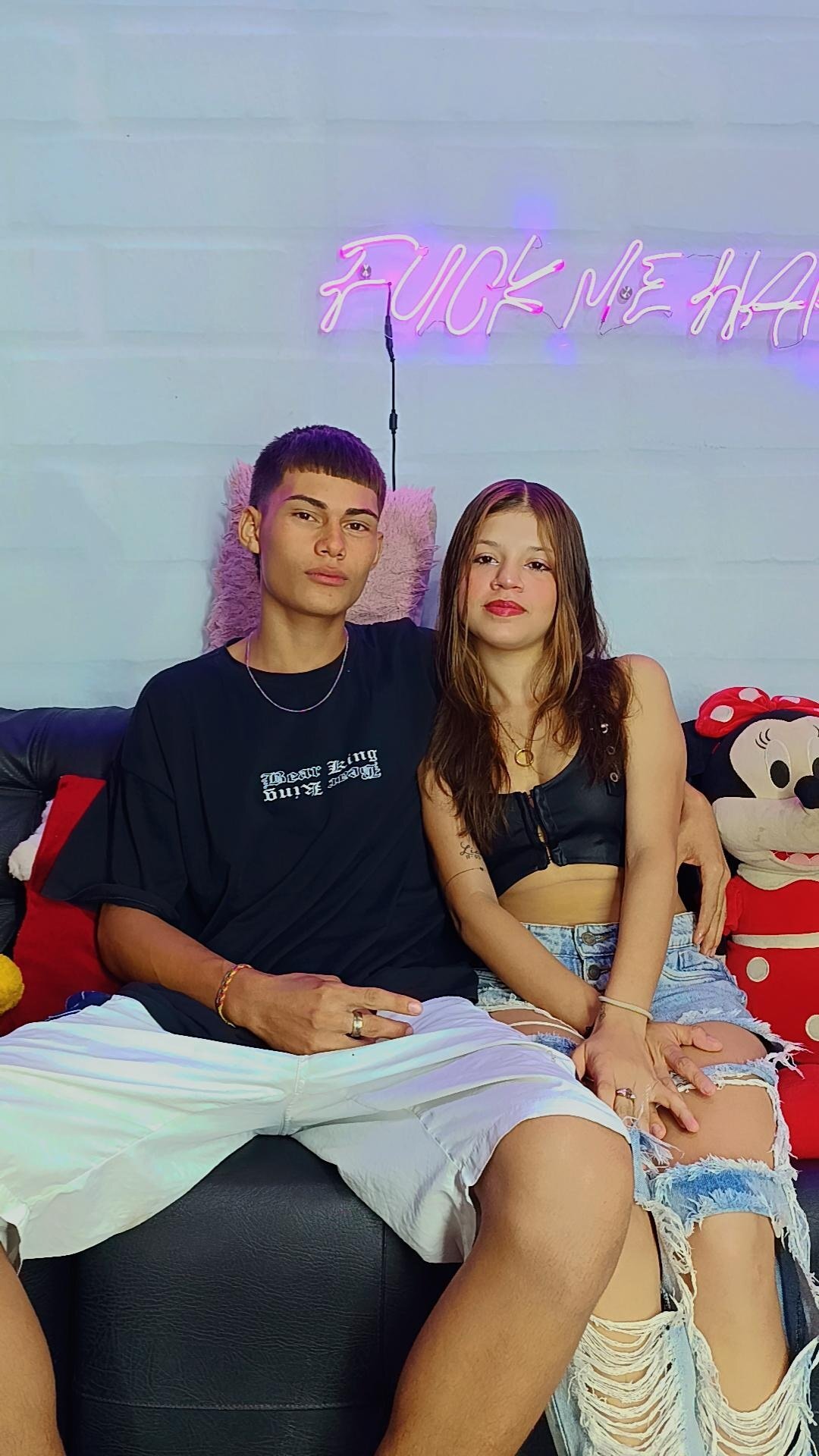 YOUNG_SEXTEEN