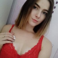 YoungBabbyJull's Offline Chat Room