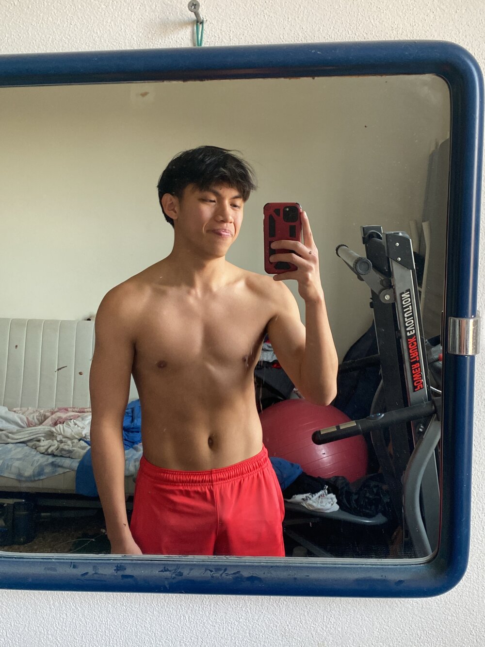 _Daniel_04's Offline XXX Chat