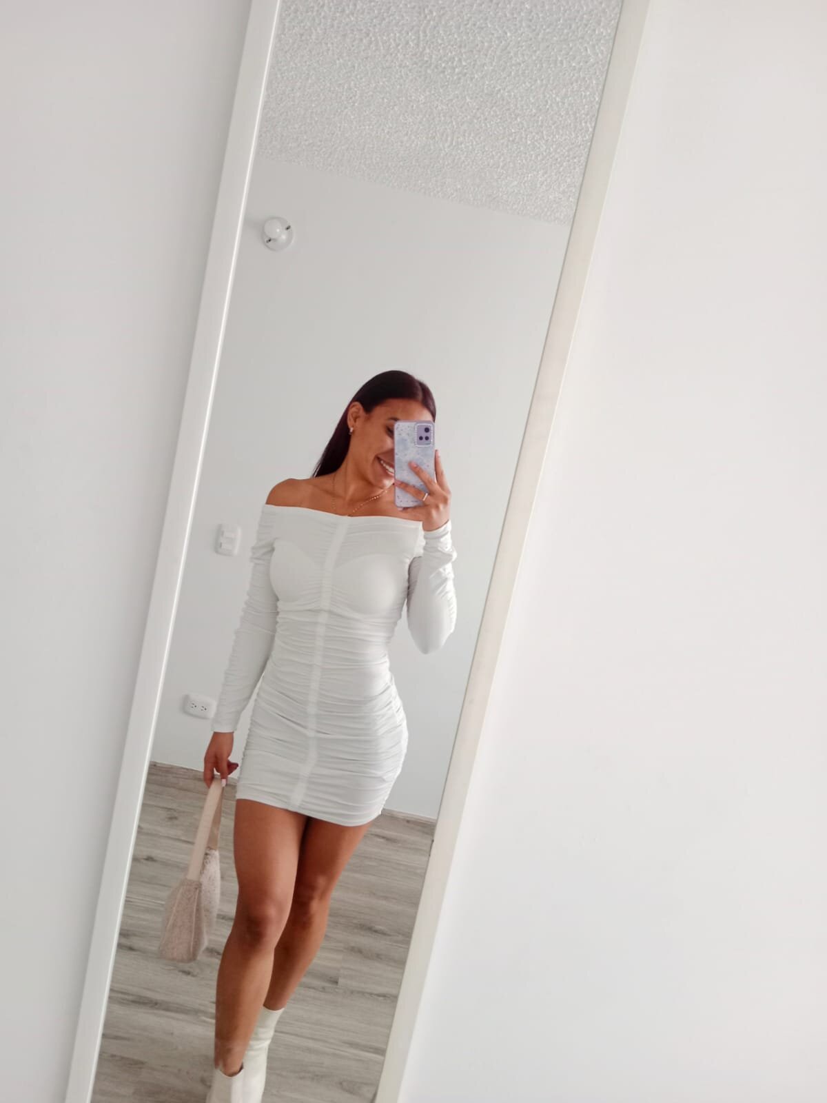 Tamarafox_v_
