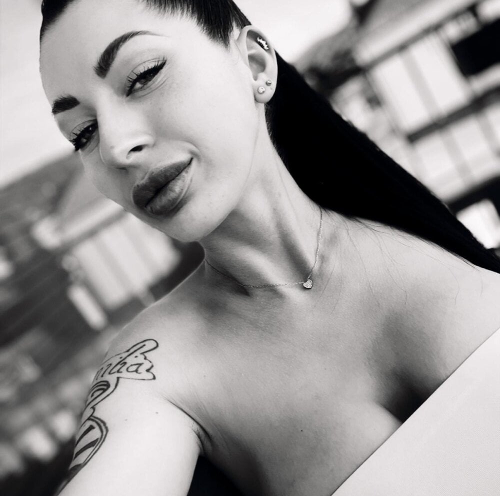 Офлайн-чат XXX valericouple