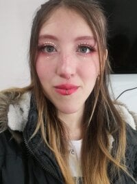 BLAIR_AND_BRIAR's webcam live show