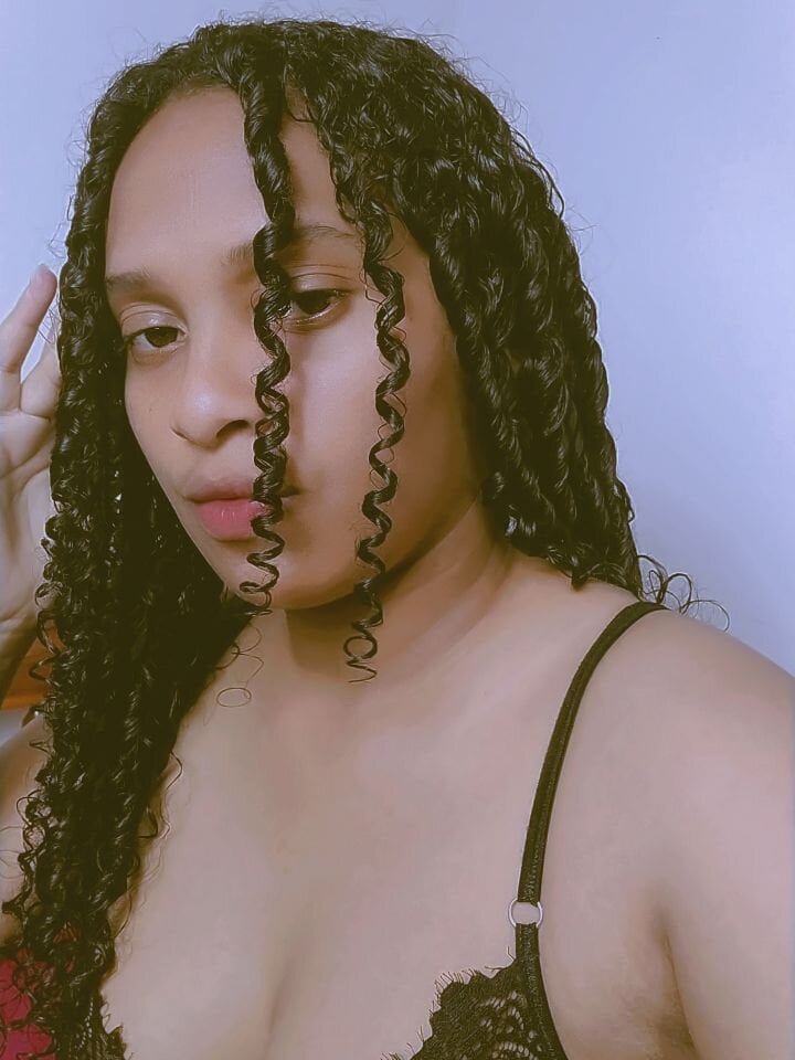 Gia-Angel profile