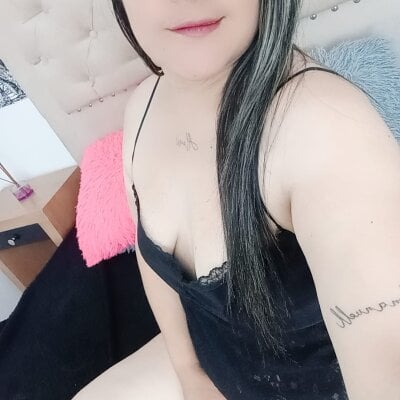 Melissa_blue88 Female Toplesslatin Live Cam Naked