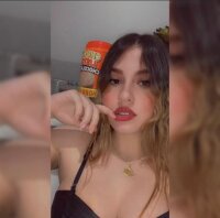 samantha_jacksoon's Offline XXX Chat