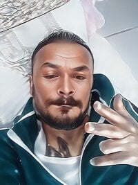 smalljigalo's webcam live show