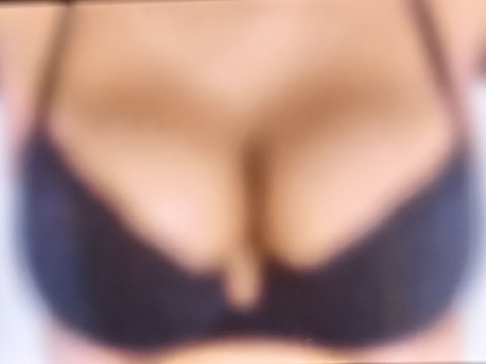 suganthi143 from stripchat