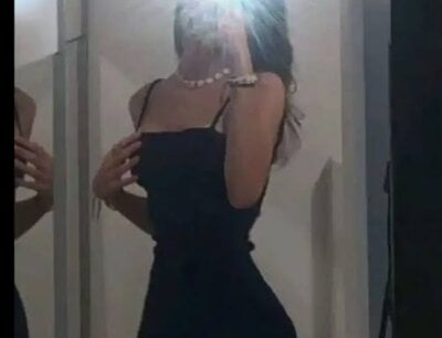 Natasha_kumari Female Girls Strip Cam