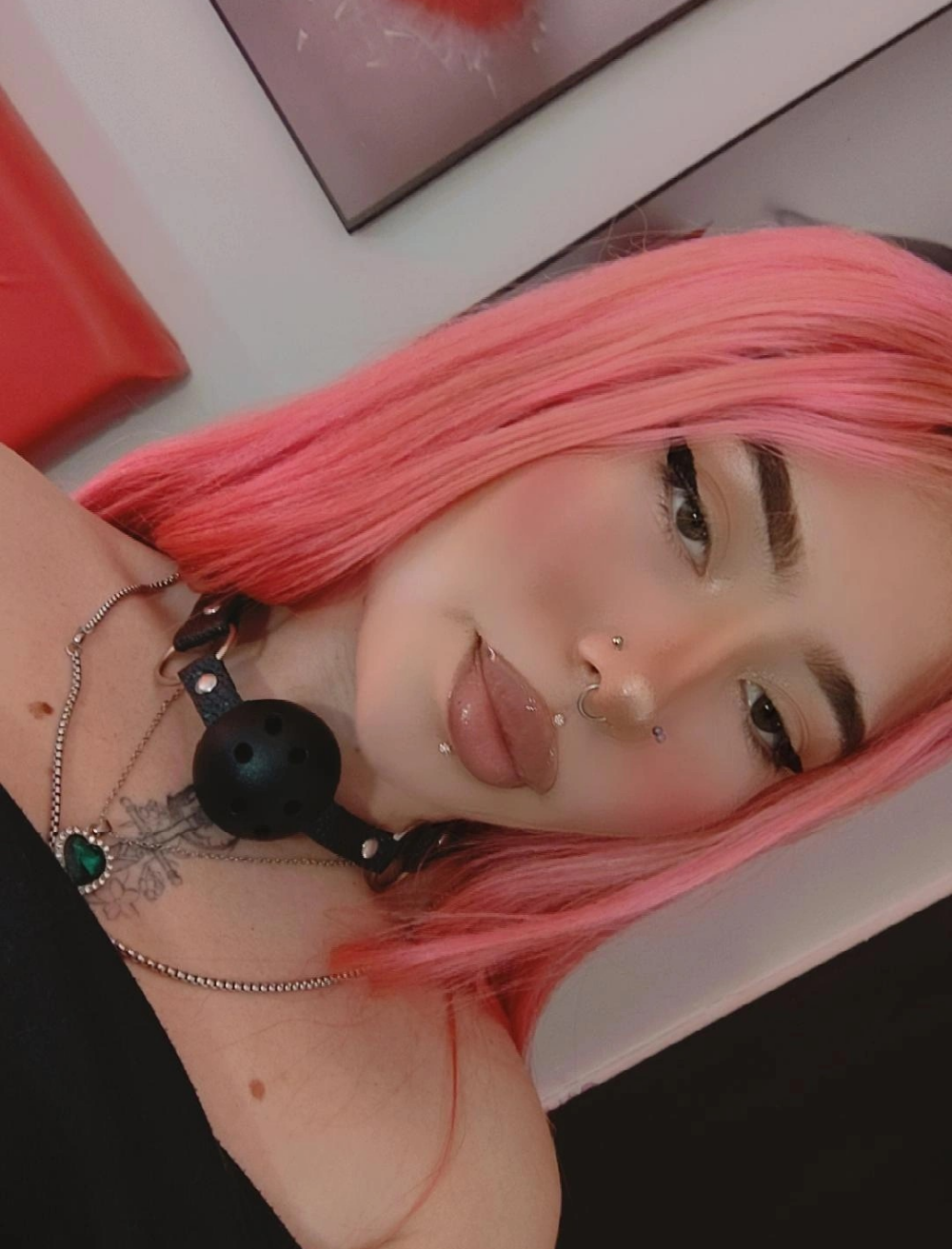 diamond_piink_ from stripchat