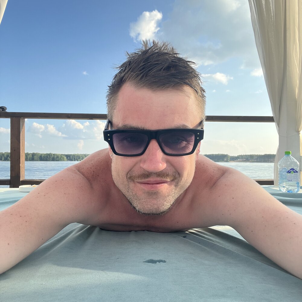 Relkosbtr's Offline XXX Chat