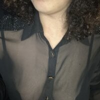 Samira_cuckold's Offline Chat Room