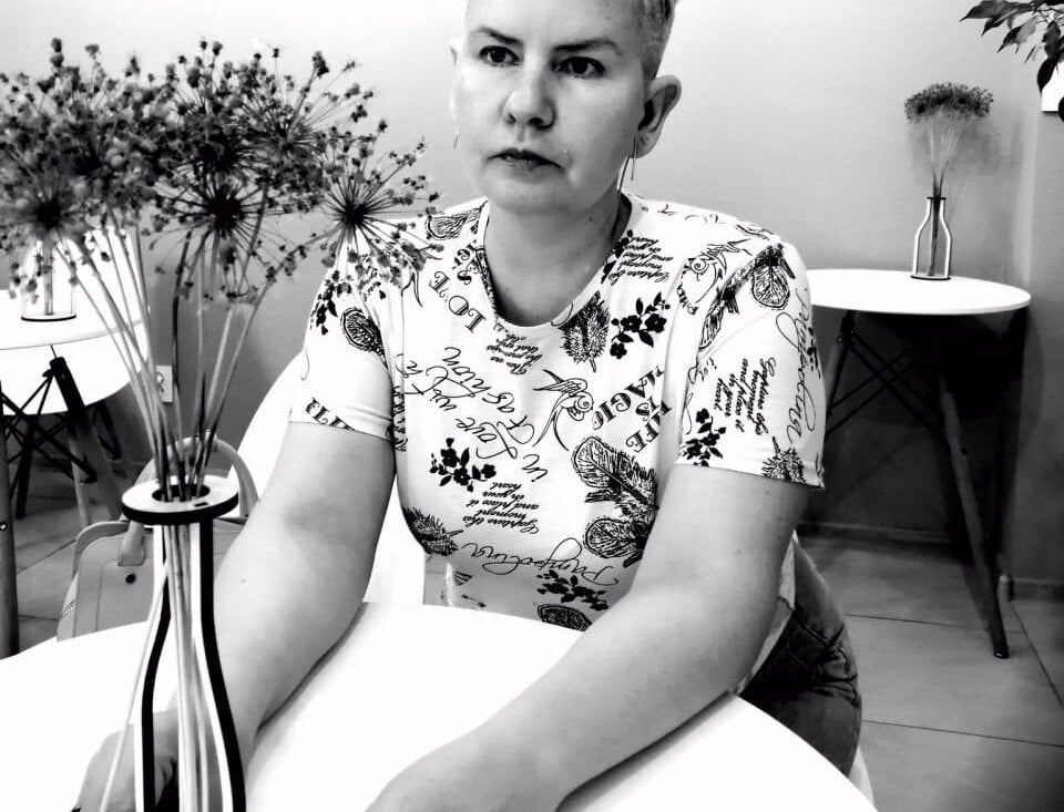 AvaSwan5354: συνομιλία ΧΧΧ εκτός σύνδεσης