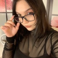 KiraSweetGirl's webcam live show