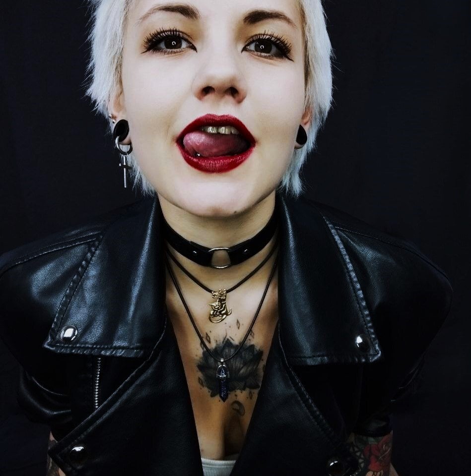 EvaBrownie's Offline XXX Chat
