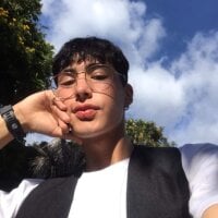saanti_foxs's webcam live show