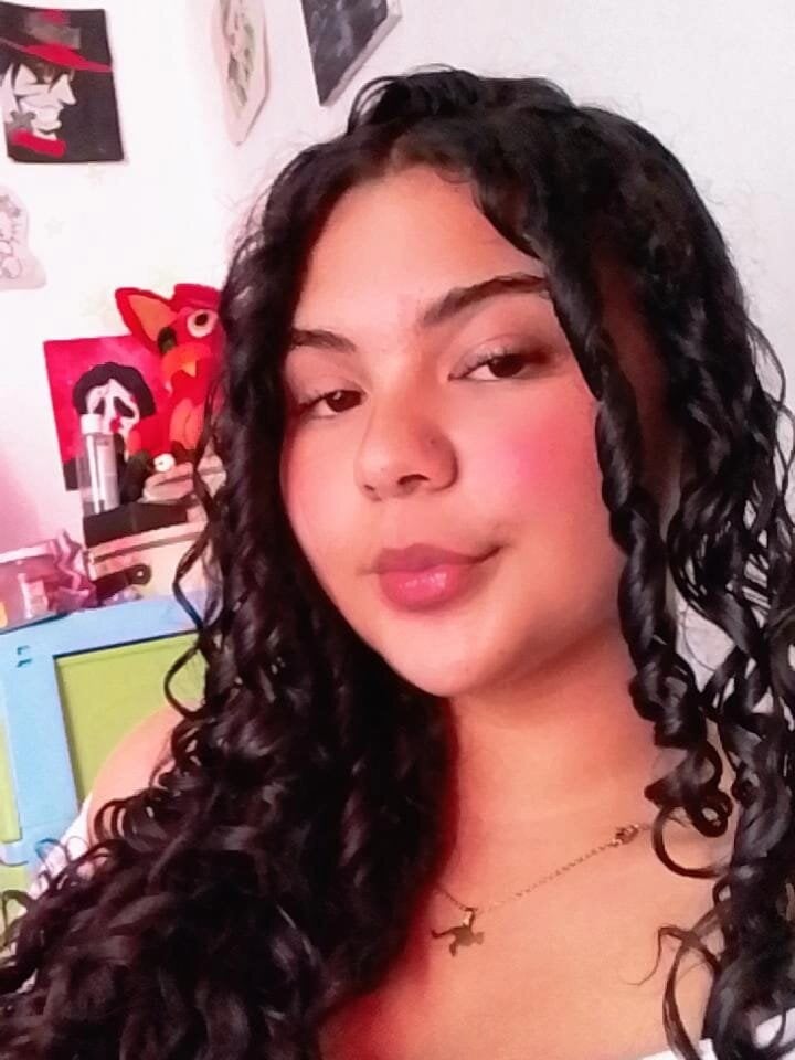 dafnne_sweetdollcam profile
