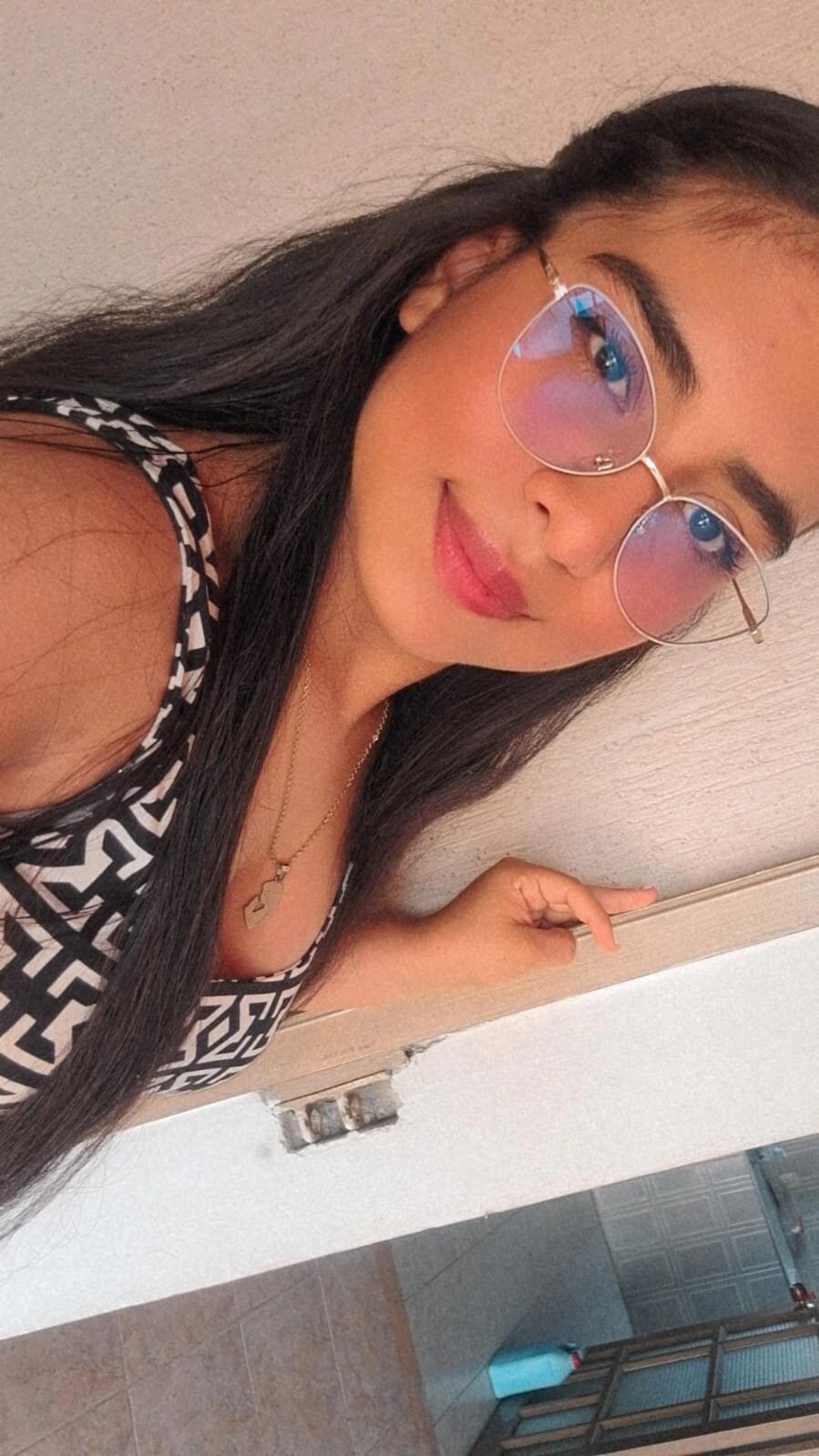 stronmelanie