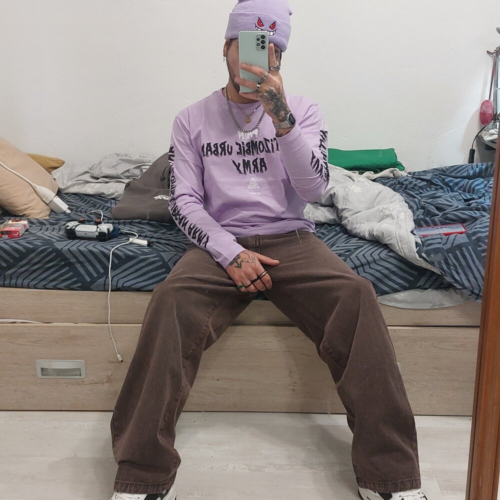 styke12's Offline XXX Chat