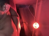 Maxhotmen's webcam live show