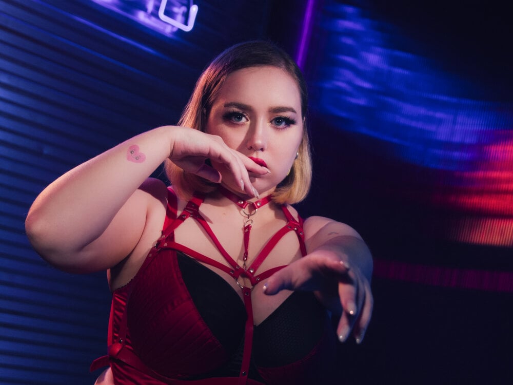 MollyCruel's Offline XXX Chat