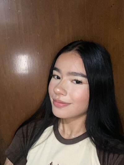 Mikaela_gh
