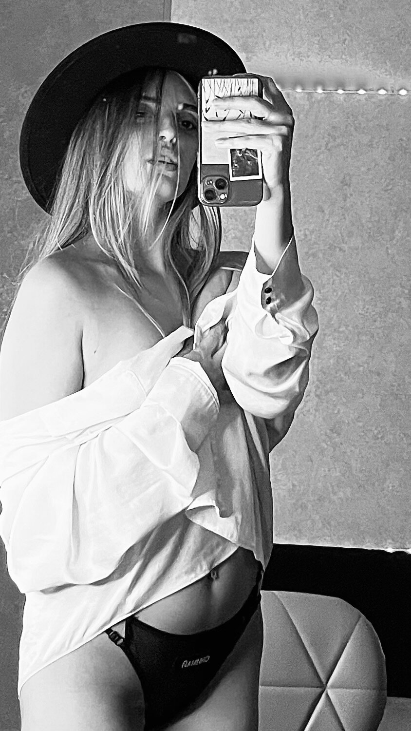 Alice_m_