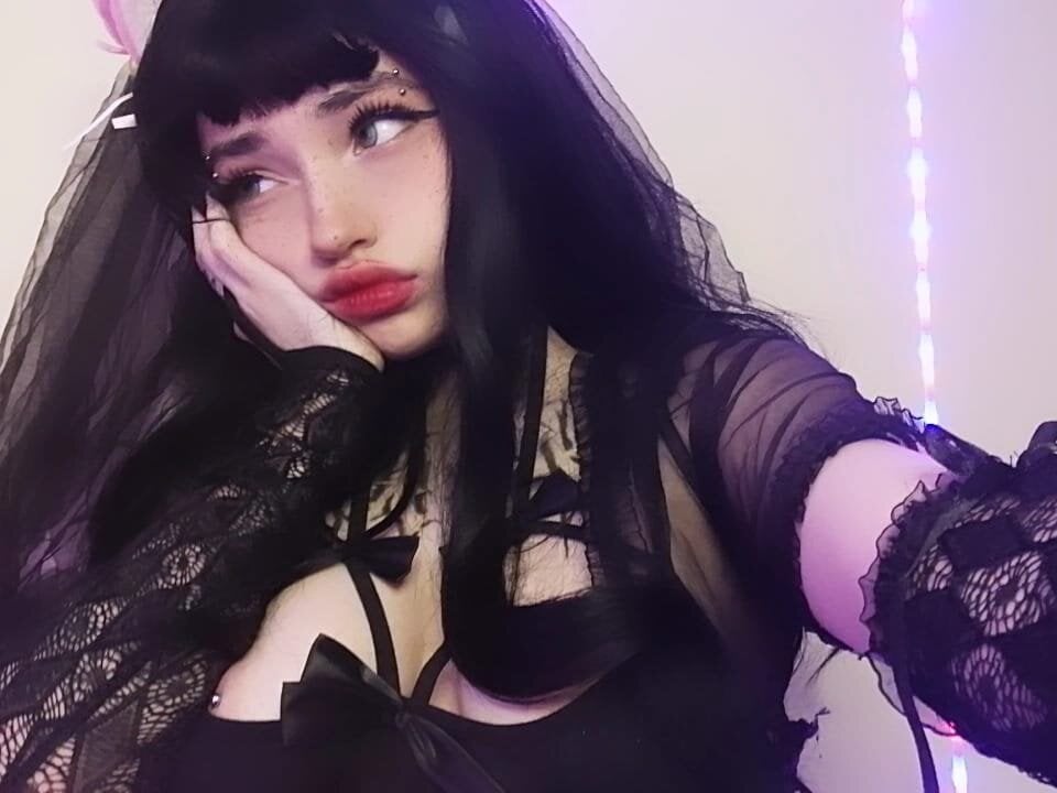 AmmieFox's Offline XXX Chat