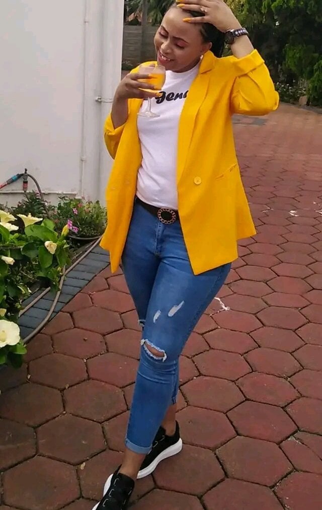 livestrip-joy.com roseybabym livesex profile in this-box-say-hi cams