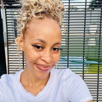 Ebony_Freckles' Offline XXX Chat