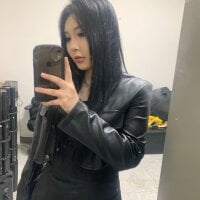 cherrycoke9's Offline Chat Room
